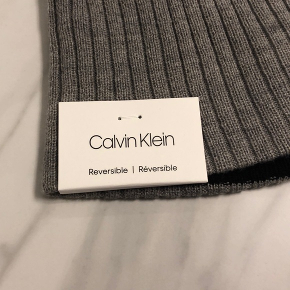 Women’s Calvin Klein Winter Hat - Picture 2 of 4